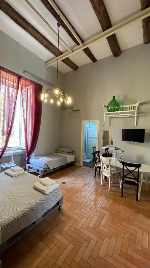 Anima Partenopea Naples Luaran gambar