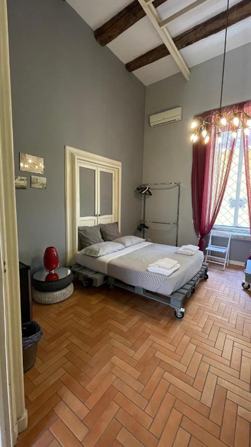 Anima Partenopea Naples Luaran gambar